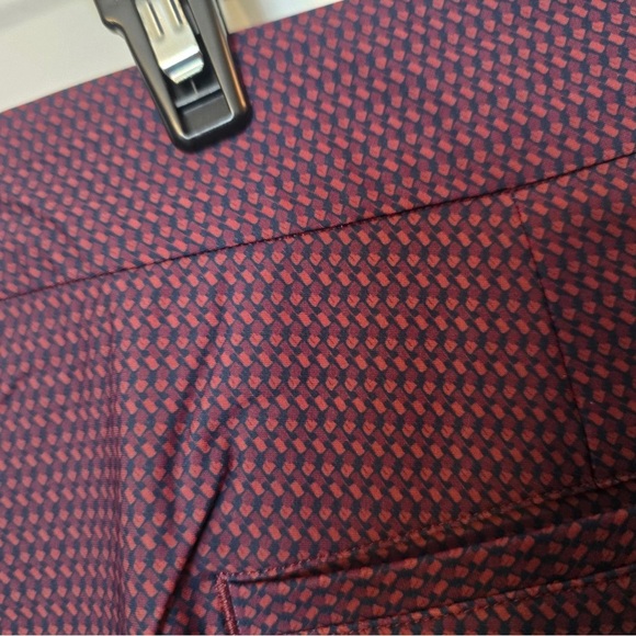 Spanx Womans Skort Large NWT UPF 50 Navy Burgundy Print Tennnis Pickleball Golf - Picture 8 of 9